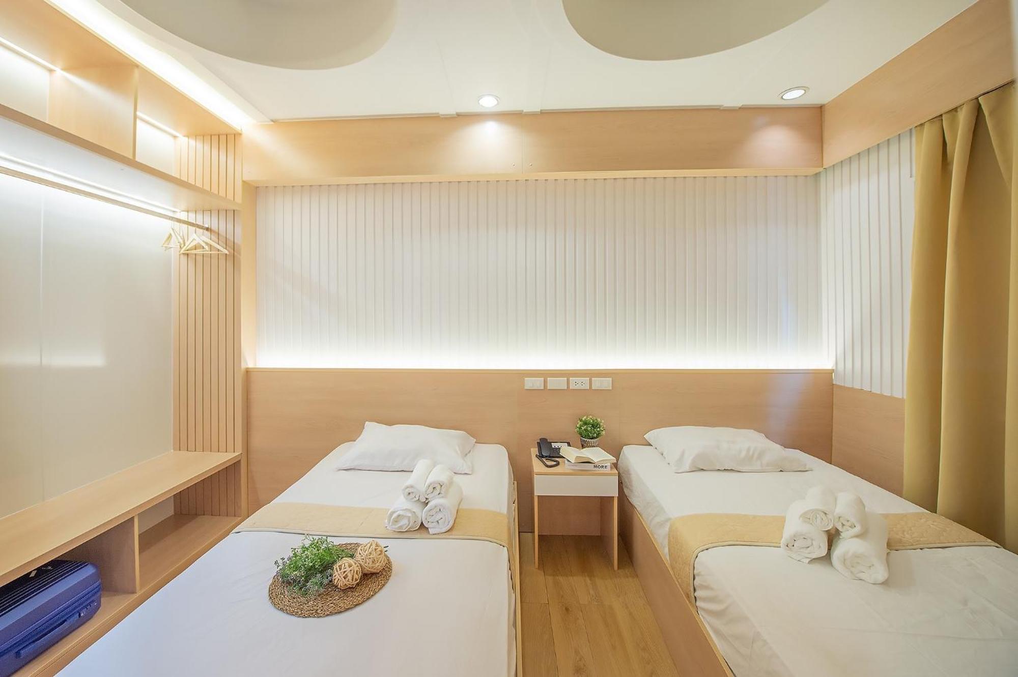 Thrive Hotel バンコク都 エクステリア 写真